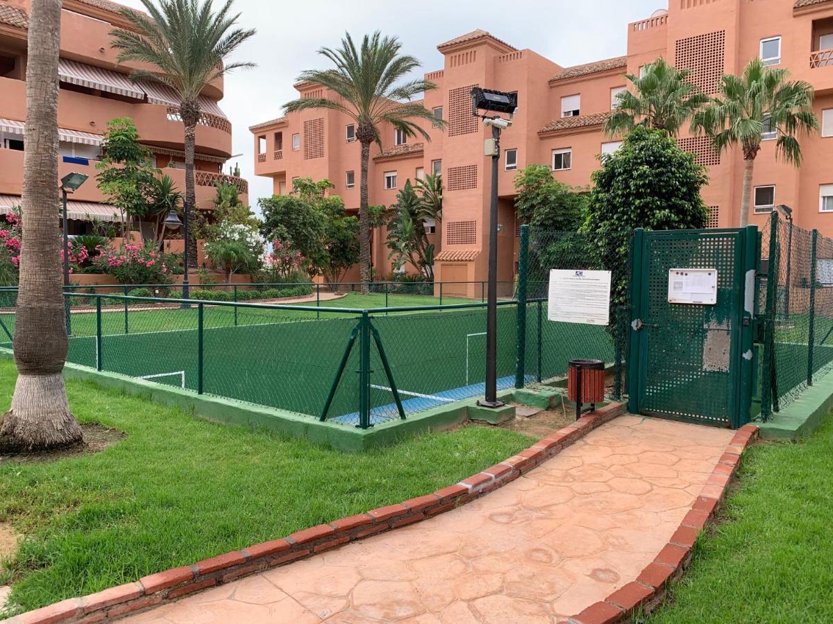 Apartementos Almerimar Golf Esterno foto